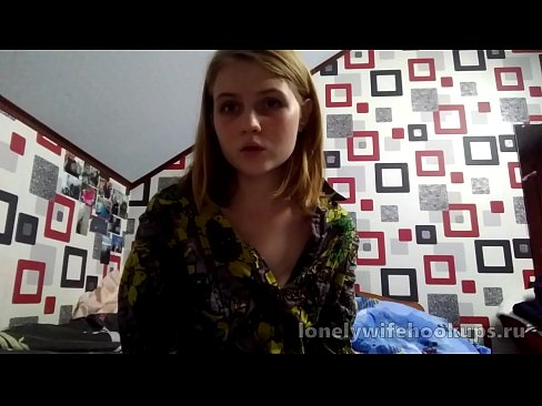 ❤️ Nwa akwụkwọ na-acha odo odo si Rọshịa na-enwe mmasị na nnukwu dicks. ❌  na%ig.shufflesex.ru ❤